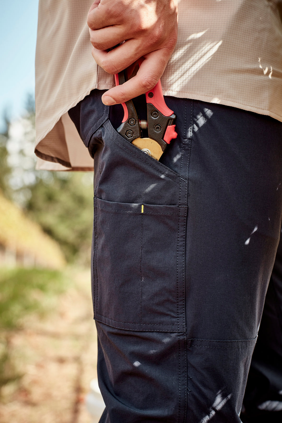 Syzmik ZP180 Mens Lightweight Outdoor Pant