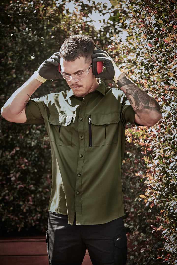 Syzmik ZW465 Mens Outdoor Short Sleeve Shirt